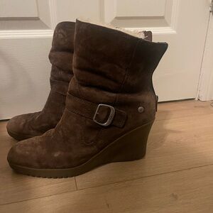UGG Brown Suede Wedge Boots
Australian uggs